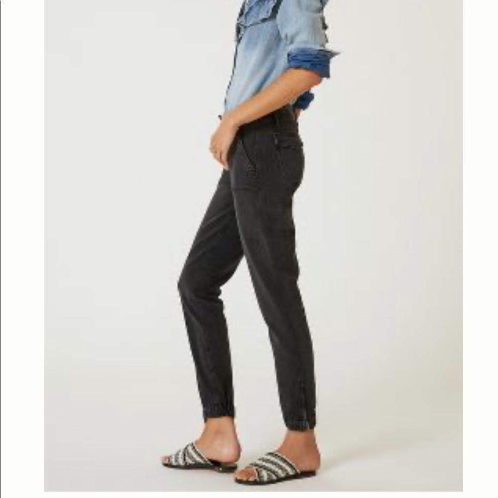 Never worn PAIGE side zip cargo joggers